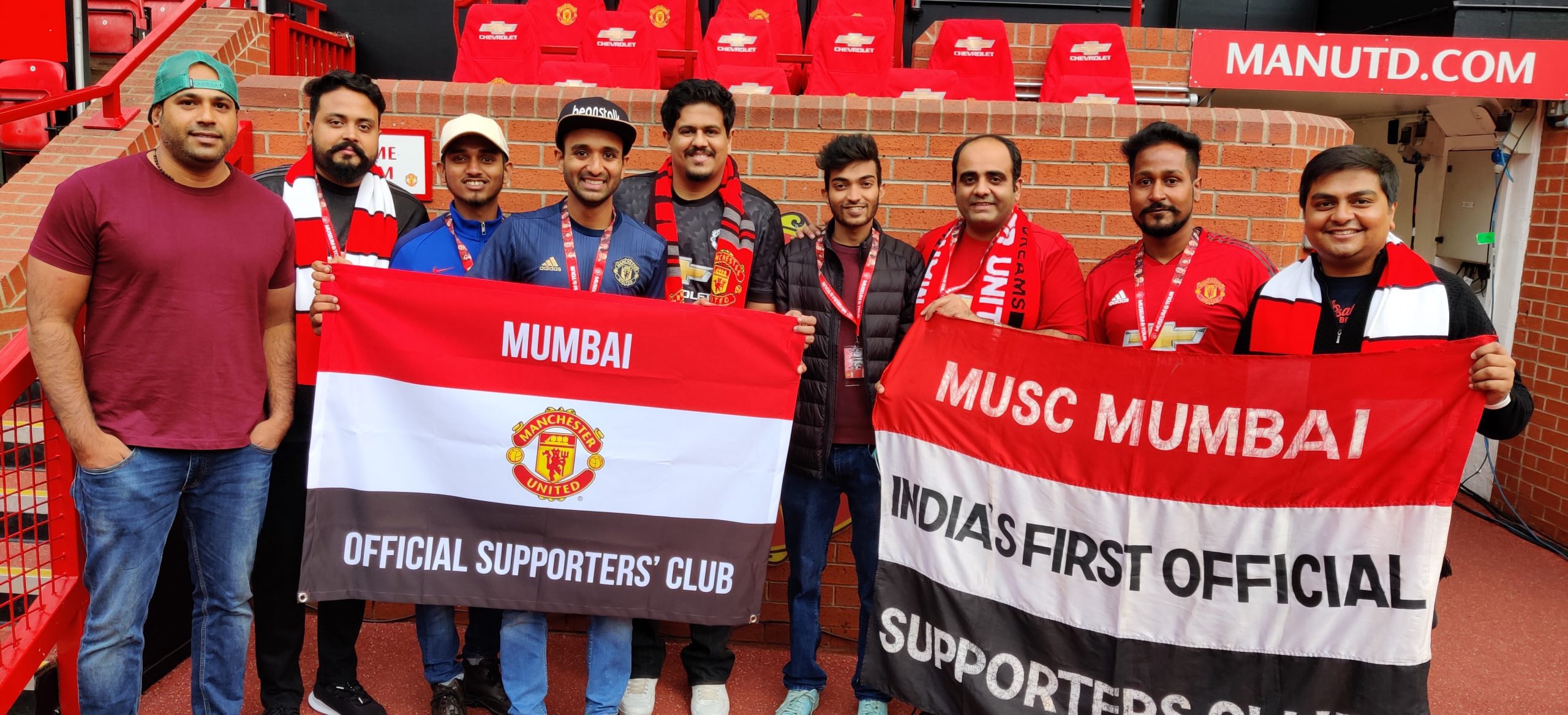 Manchester United goes above and beyond during COVID-19 pandemic – utdreport
